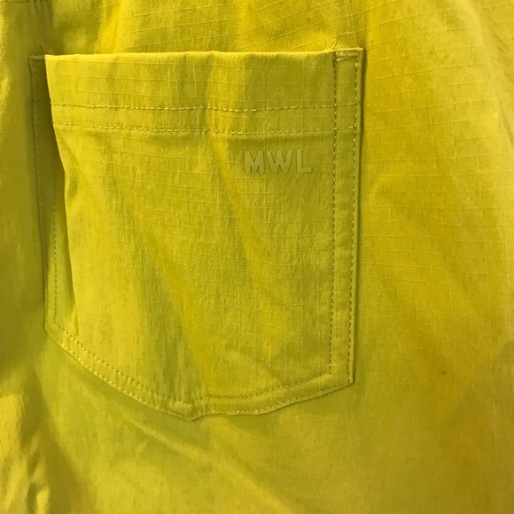 Madewell Olive Green Zip Front Tapered Shorts size Medium NWT - Picture 4 of 7